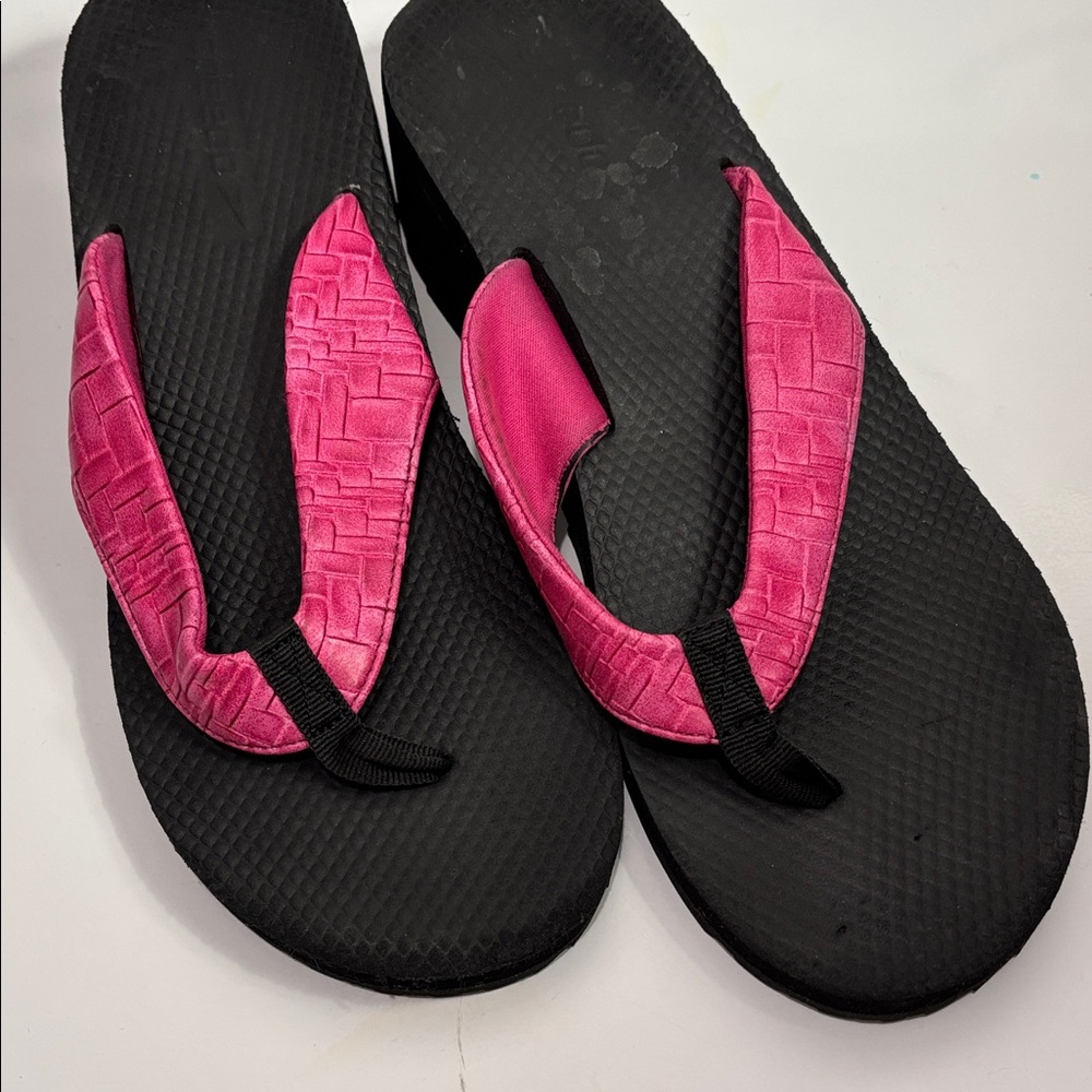 Speedo brand sandals Size 10